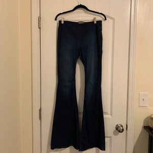 Free People Penny Pull on Flare Jeans sz 28